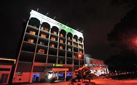 Th Hotel Kelana Jaya